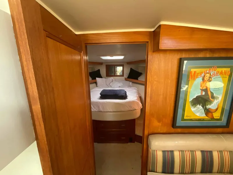 Slide: The Image of Californian 55 Cockpit Motor Yacht 1989 - 8