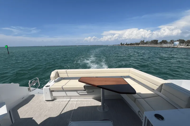 Slide: The Image of Cruisers Yachts 46 Cantius 2025 - 16