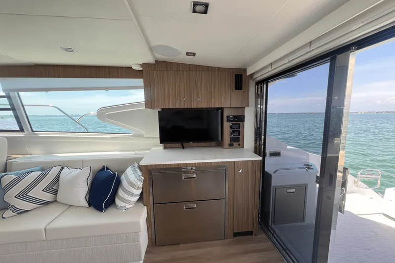 Slide: The Image of Cruisers Yachts 46 Cantius 2025 - 22