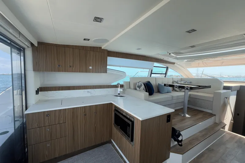 Slide: The Image of Cruisers Yachts 46 Cantius 2025 - 24