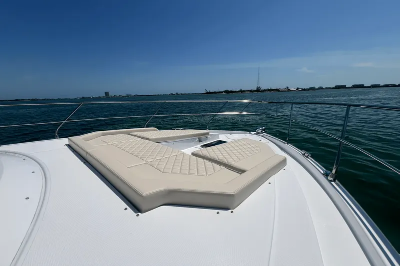 Slide: The Image of Cruisers Yachts 46 Cantius 2025 - 26