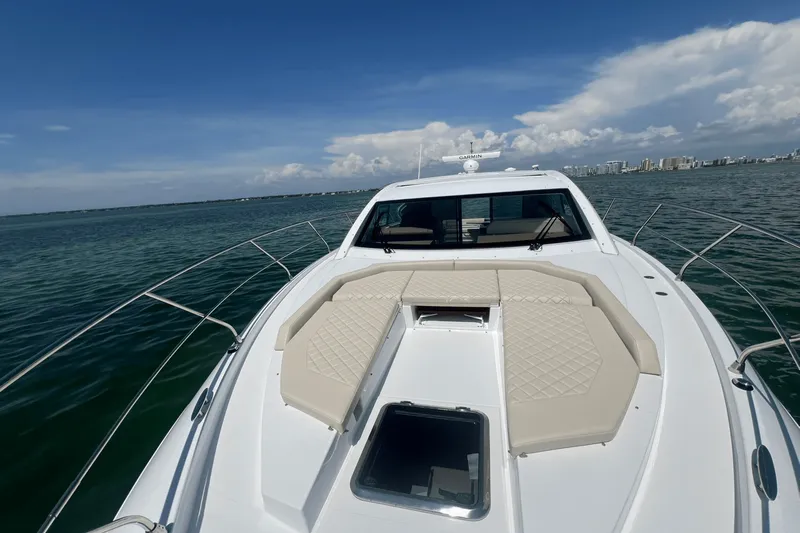 Slide: The Image of Cruisers Yachts 46 Cantius 2025 - 27