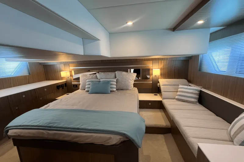 Slide: The Image of Cruisers Yachts 46 Cantius 2025 - 41