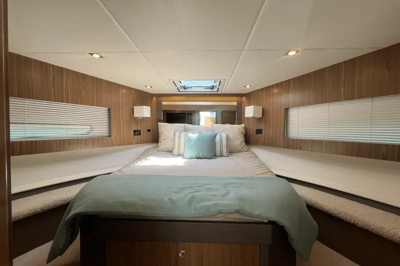 Slide: The Image of Cruisers Yachts 46 Cantius 2025 - 43