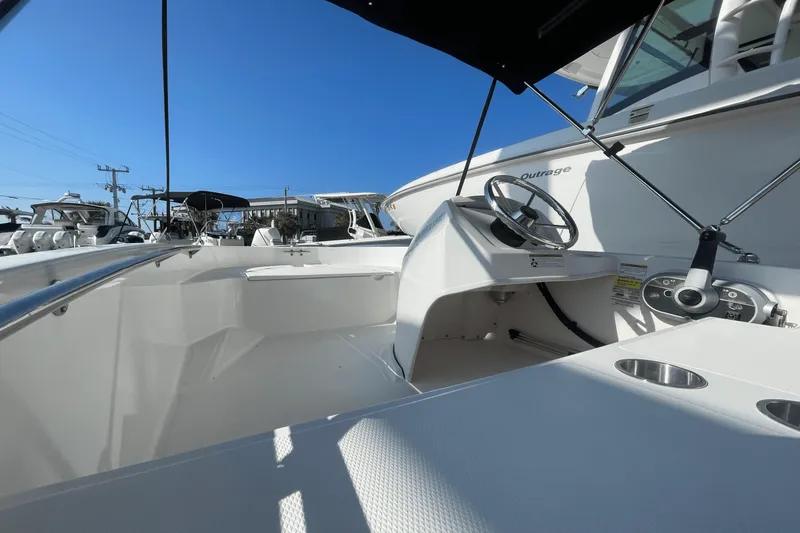 Slide: The Image of Boston Whaler 130 Super Sport 2022 - 3