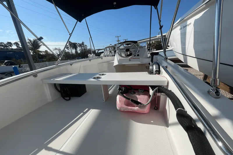 Slide: The Image of Boston Whaler 130 Super Sport 2022 - 4