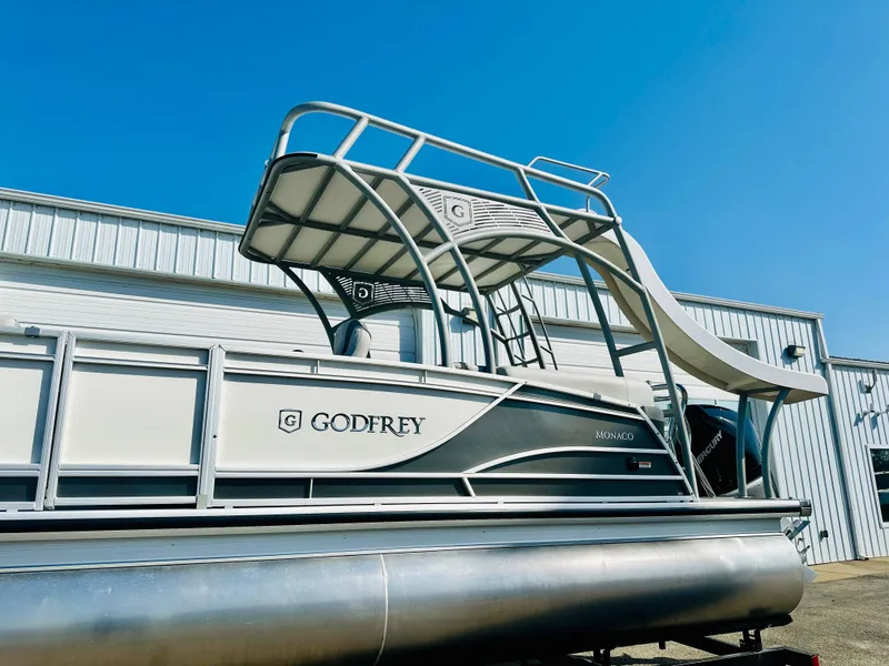 Slide: The Image of Godfrey Monaco 255 SD w/iMPACT PLUS Toon Package 2025 - 3