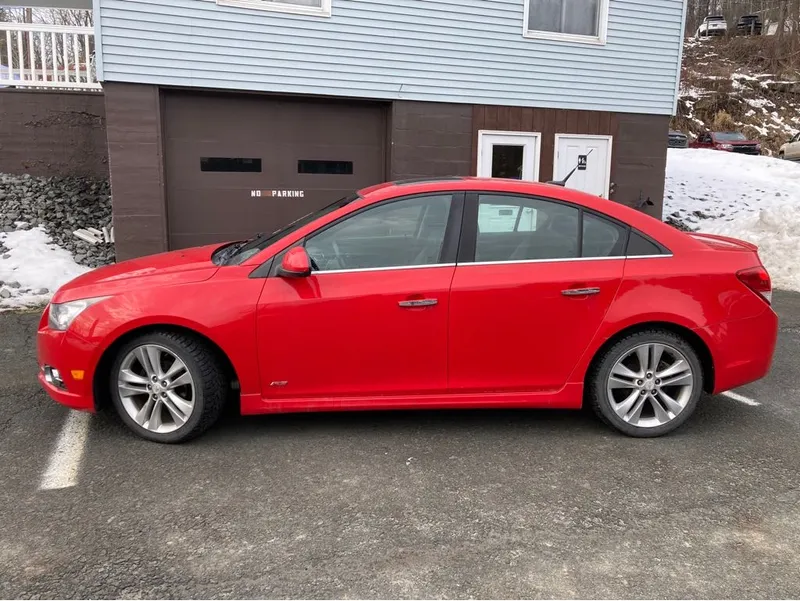 Slide: The Image of Chevrolet Cruze LTZ 2014 - 1