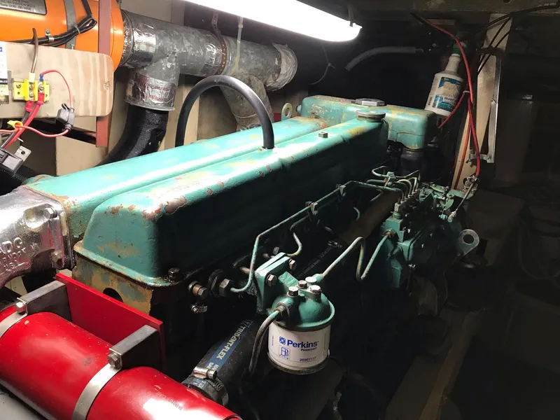 Slide: The Image of Grand Banks 42 Classic 1969 - 44