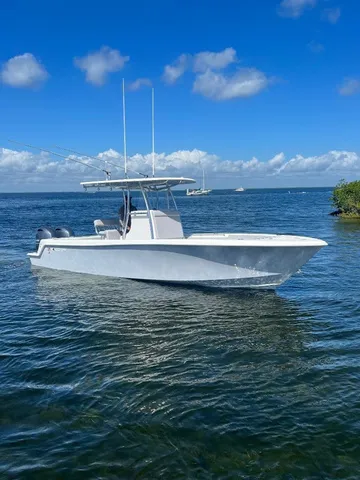 Slide: The Image of Contender 28T CUSTOM BUILD 28' 2027 - 1