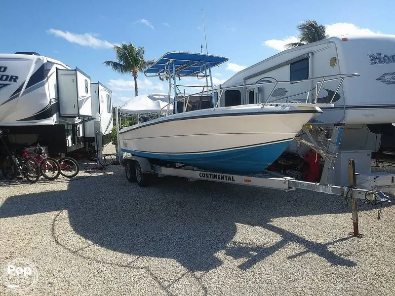 The Image of On The Trailer - 7217012