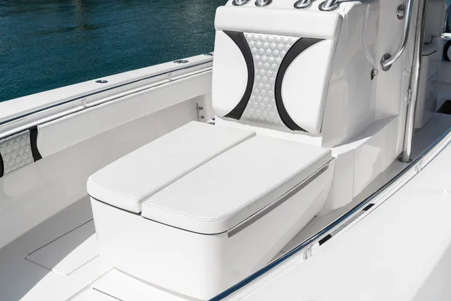 Slide: The Image of Contender 32ST CUSTOM BUILD 32' 2027 - 8