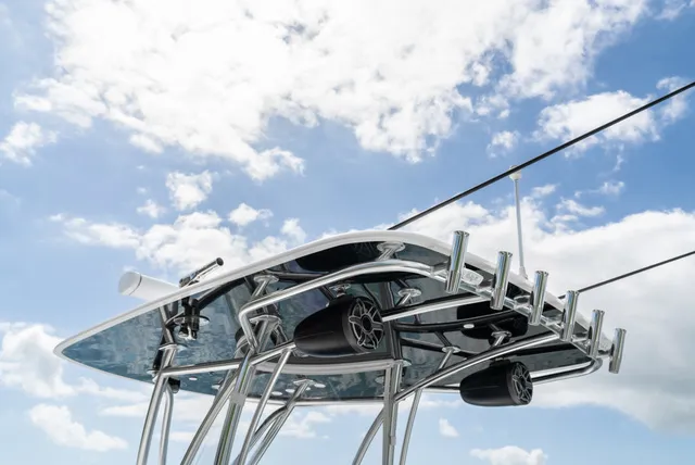 Slide: The Image of Contender 32ST CUSTOM BUILD 32' 2027 - 22