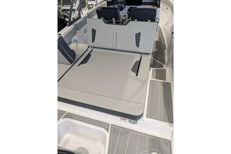 Slide: The Image of Monterey ELITE 23 OB 2027 - 6