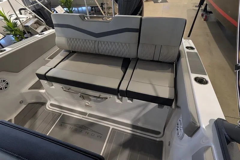 Slide: The Image of Monterey ELITE 23 OB 2027 - 7