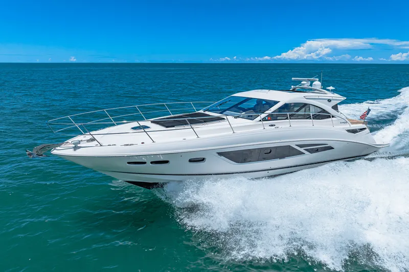 Slide: The Image of Sea Ray 510 SUNDANCER 2017 - 20