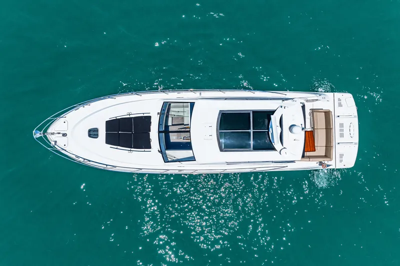 Slide: The Image of Sea Ray 510 SUNDANCER 2017 - 5
