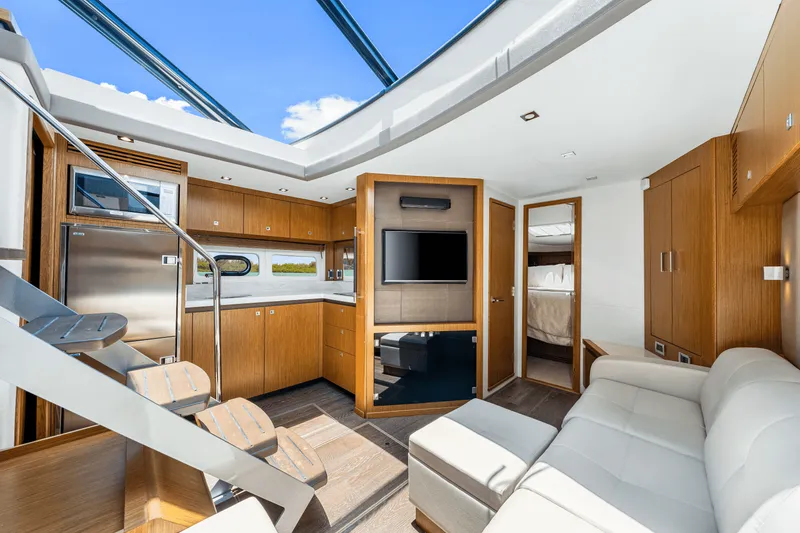 Slide: The Image of Sea Ray 510 SUNDANCER 2017 - 64