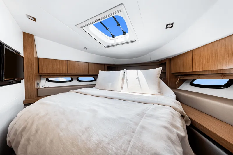 Slide: The Image of Sea Ray 510 SUNDANCER 2017 - 75