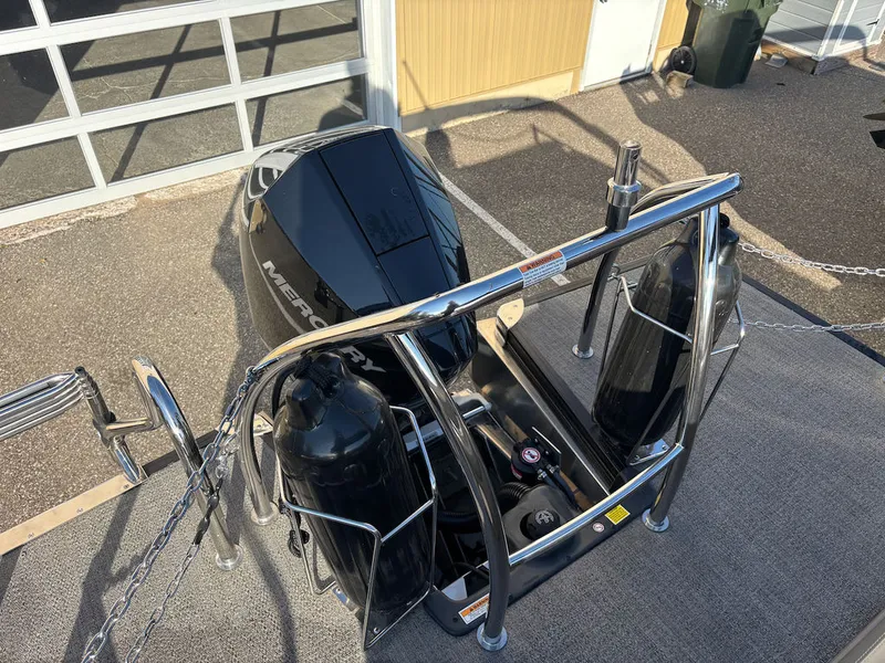 Slide: The Image of Barletta Boats X23U 2022 - 12