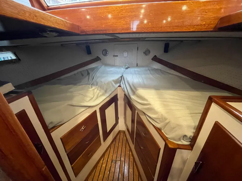 Slide: The Image of Monk Express Cruiser 1959 - 10