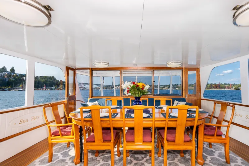 Slide: The Image of Burger Motoryacht 1965 - 35