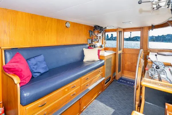 Slide: The Image of Burger Motoryacht 1965 - 20