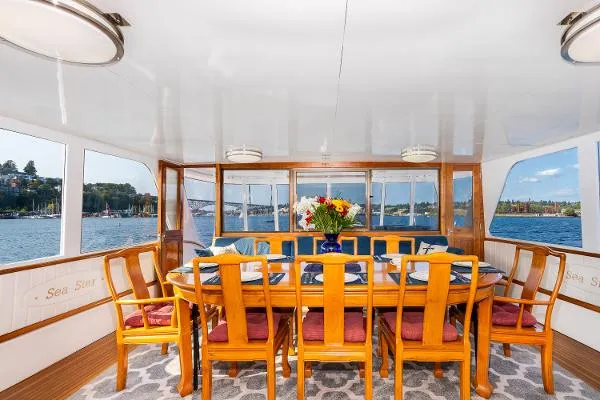 Slide: The Image of Burger Motoryacht 1965 - 35