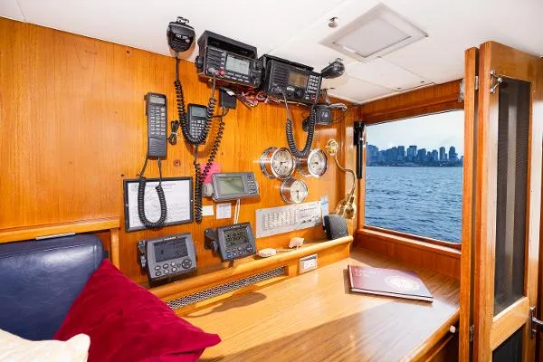 Slide: The Image of Burger Motoryacht 1965 - 18