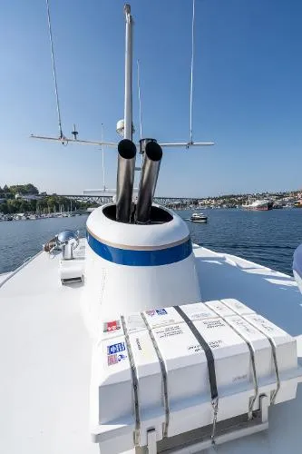 Slide: The Image of Burger Motoryacht 1965 - 77