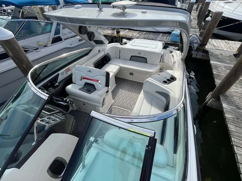 Slide: The Image of Monterey 328 SS 2011 - 16