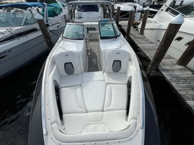 Slide: The Image of Monterey 328 SS 2011 - 19