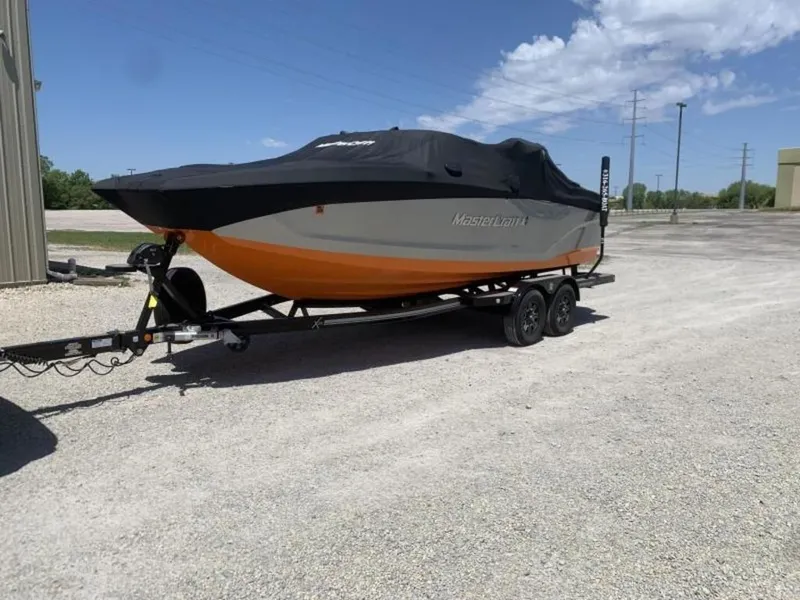 Slide: The Image of MasterCraft X22 2019 - 4