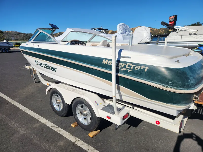 Slide: The Image of Master Craft MARISTAR 210 VRS 2000 - 1
