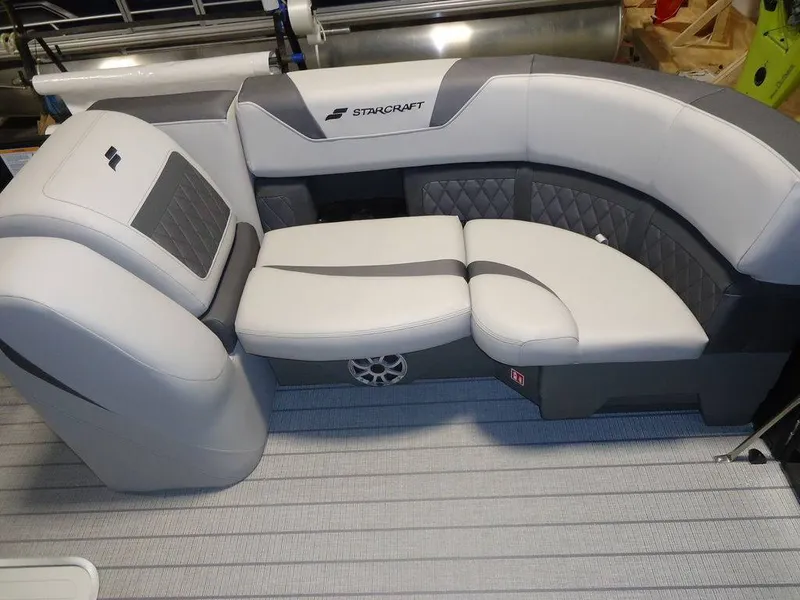 Slide: The Image of Starcraft Marine CX 23 DL DH BAR 2026 - 13