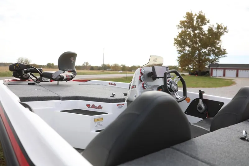 Slide: The Image of Bass Cat Bobcat 2024 - 1