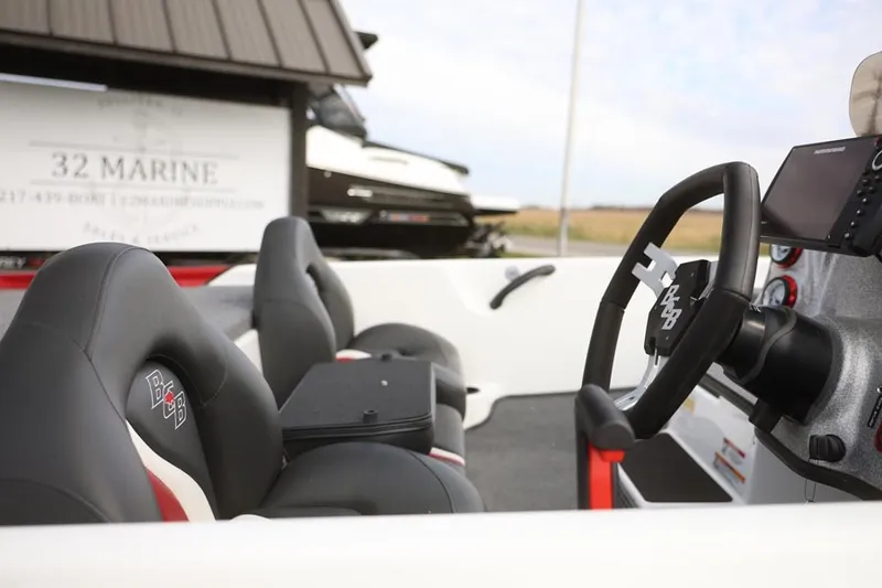 Slide: The Image of Bass Cat Bobcat 2024 - 3