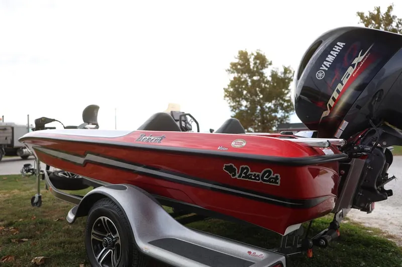 Slide: The Image of Bass Cat Bobcat 2024 - 9