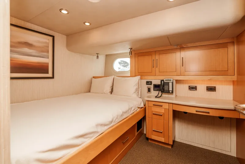 Slide: The Image of Westport Yachts Westport 112 RPH 2014 - 27