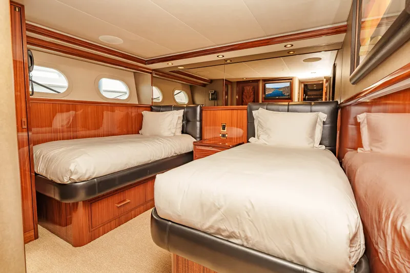 Slide: The Image of Westport Yachts Westport 112 RPH 2014 - 23