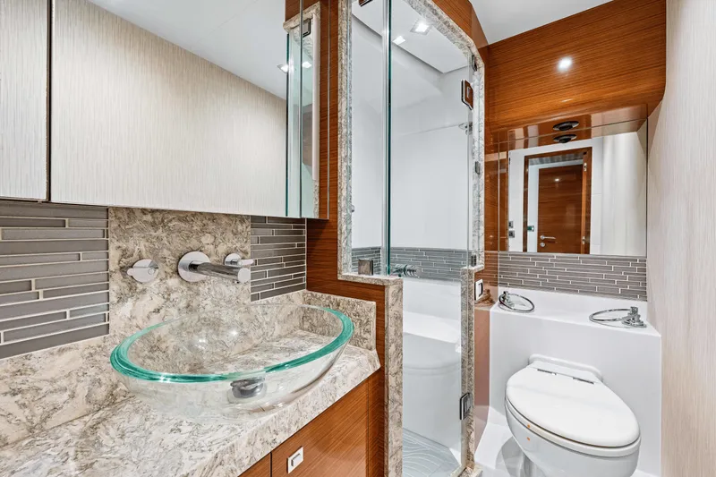 Slide: The Image of Ocean Alexander 70E 2018 - 103