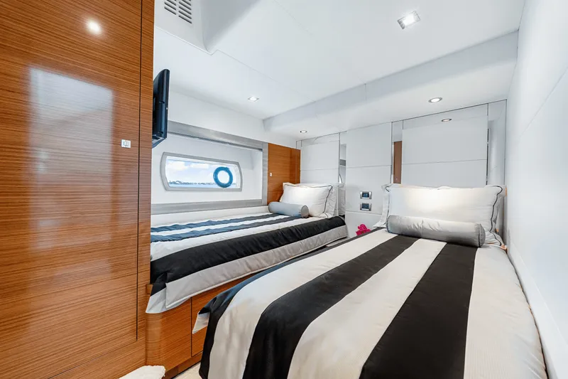 Slide: The Image of Ocean Alexander 70E 2018 - 107