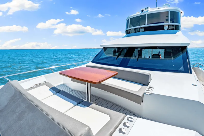 Slide: The Image of Ocean Alexander 70E 2018 - 32