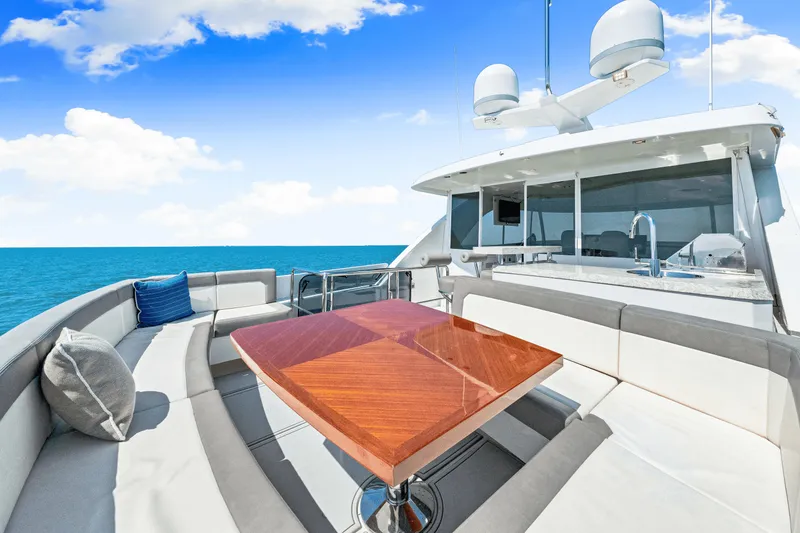 Slide: The Image of Ocean Alexander 70E 2018 - 40