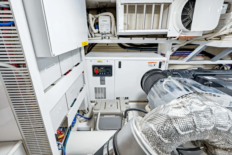 Slide: The Image of Ocean Alexander 70E 2018 - 65