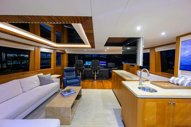 Slide: The Image of Ocean Alexander Ocean Alexander 100 2017 - 15