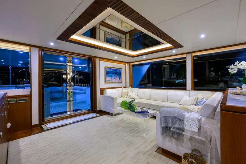 Slide: The Image of Ocean Alexander Ocean Alexander 100 2017 - 28