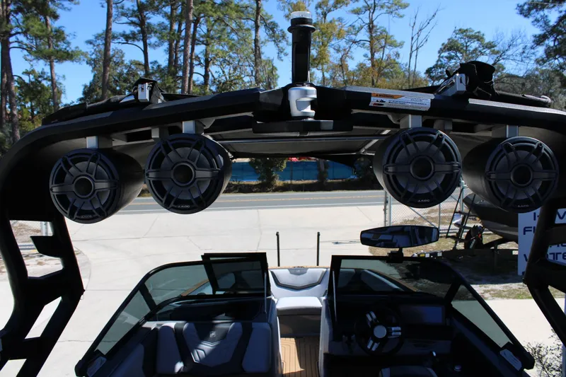 Slide: The Image of Nautique G23 2021 - 18