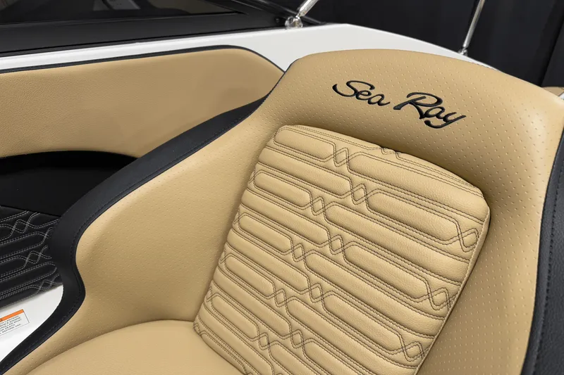 Slide: The Image of Sea Ray SPX 190 Outboard 2025 - 68