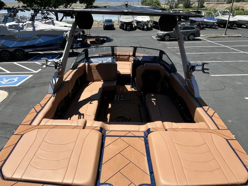 Slide: The Image of Malibu 23 LSV 2026 - 9